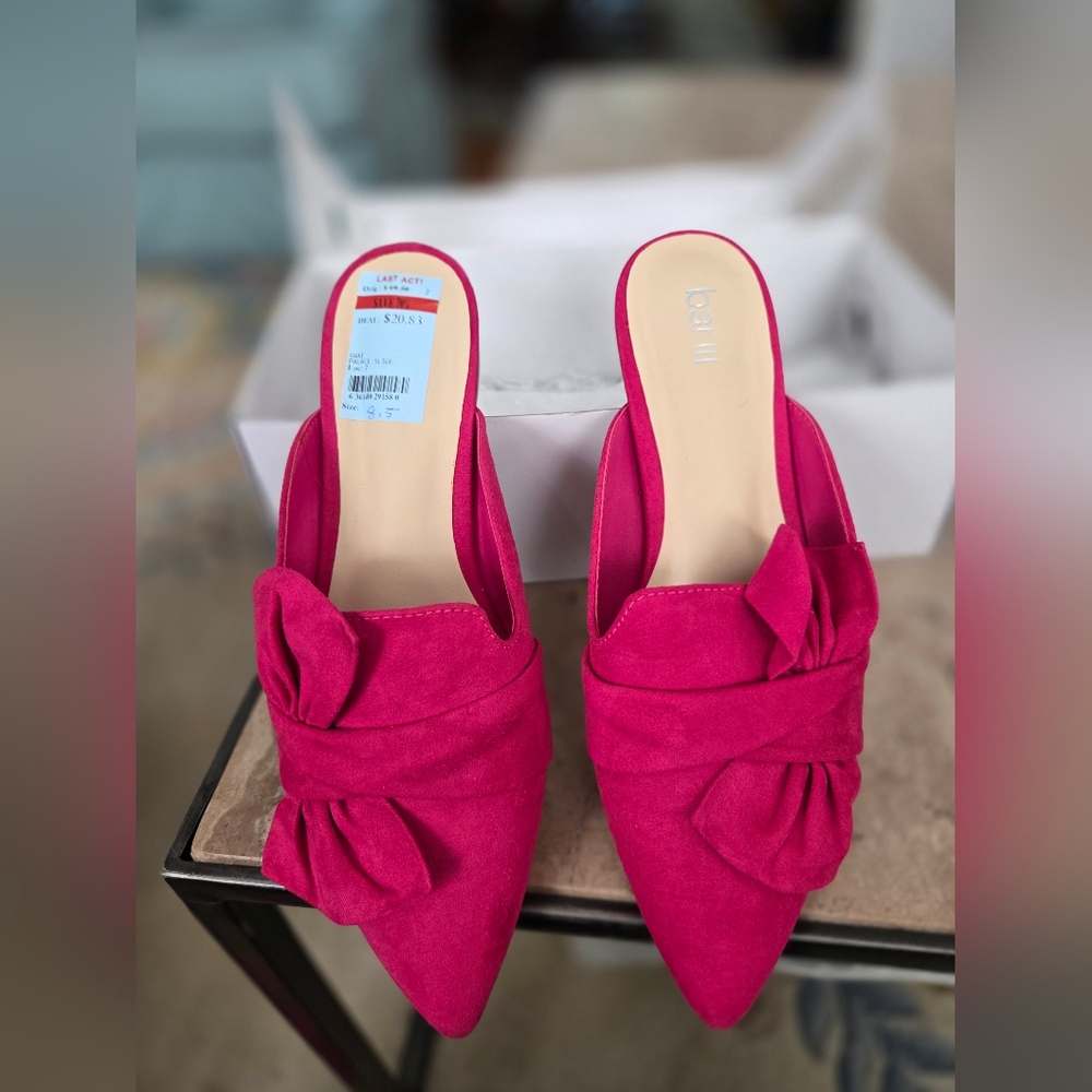bar III PALACE Fuchsia Bow Mules